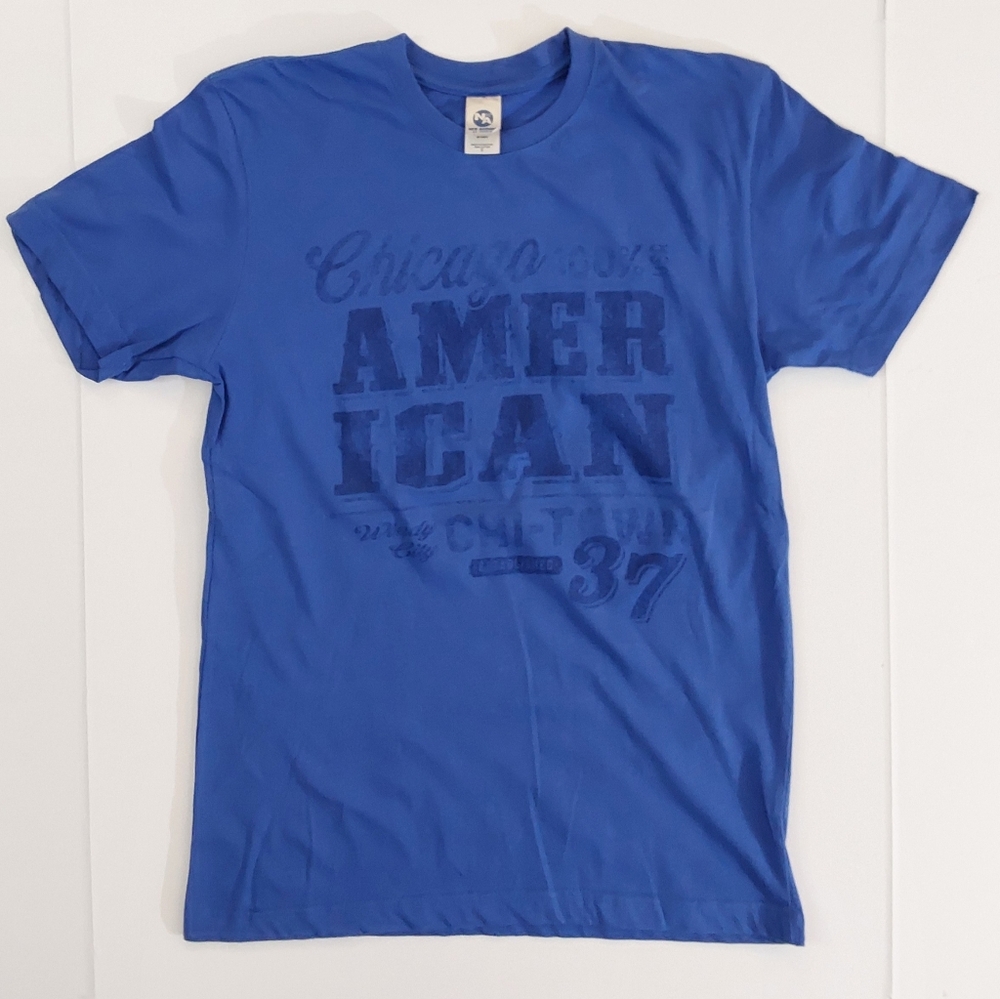 NEW Women's TEE / SIZE: SMALL